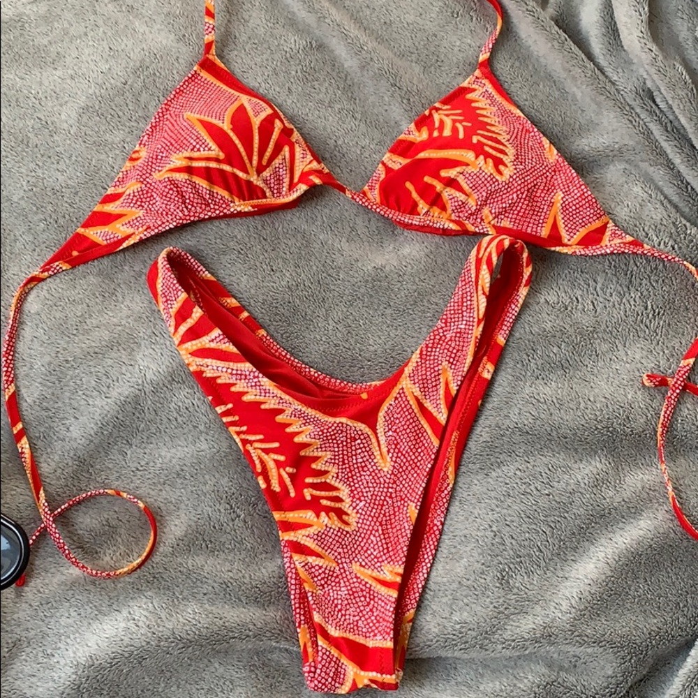 Aerie high leg cheeky bikini size medium